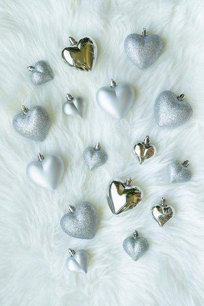 Hovedbilde Julekuler Hjerter 16pk Sølv