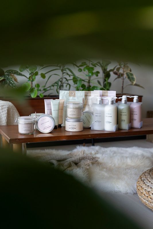 Daybreak Håndkrem og Såpe - Vanilla Sandalwood