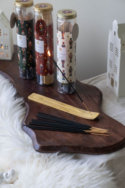 Røkelsessett med holder Peaceful Pine