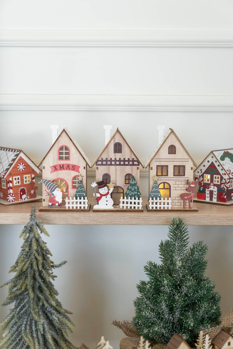 Treby - Hus 15cm m/Snømann