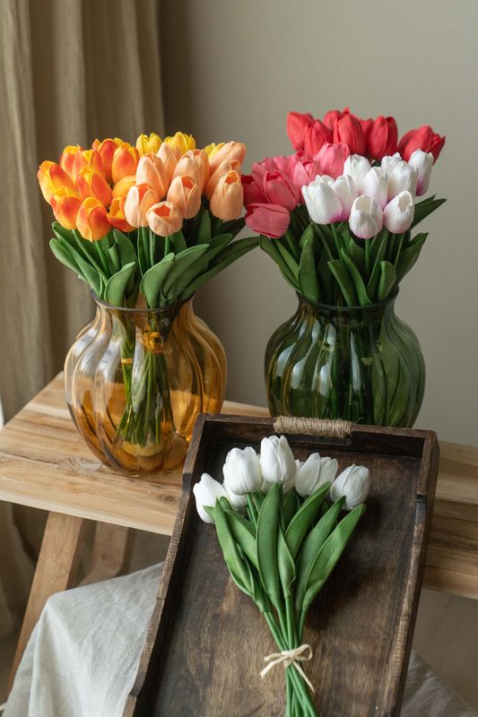 Tulipanbukett 32cm - Hvit
