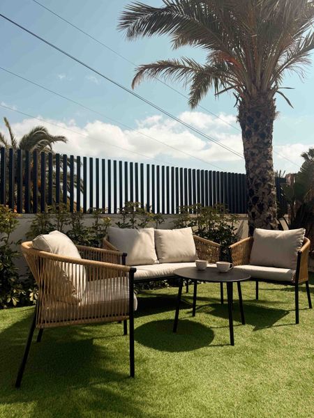 Hovedbilde Casa Villa Hagesett Svart