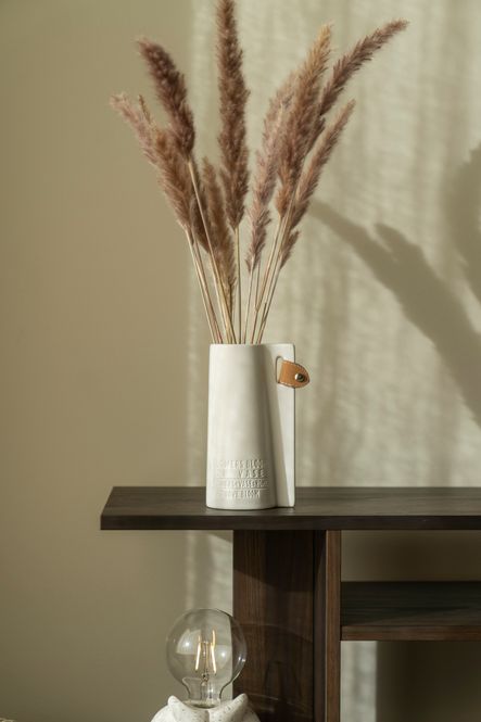 Hovedbilde Vase - Relieff - 10x8x18cm - Hvit