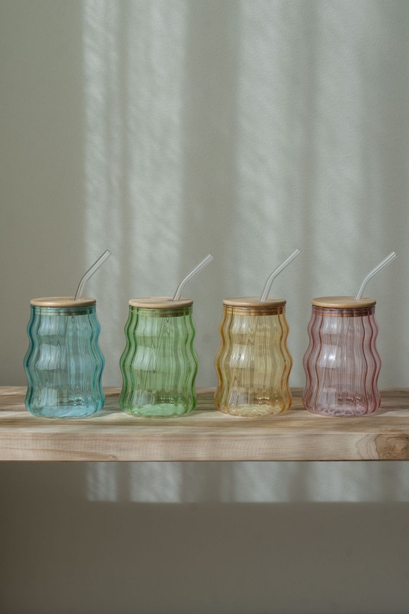 Glass med sugerør – 400 ml – Oker