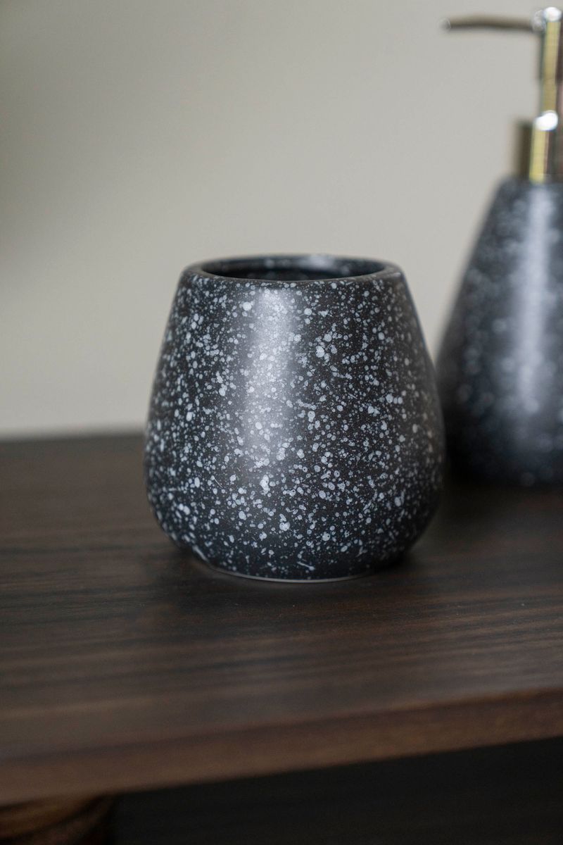 Baderomssett - Spettet Grå