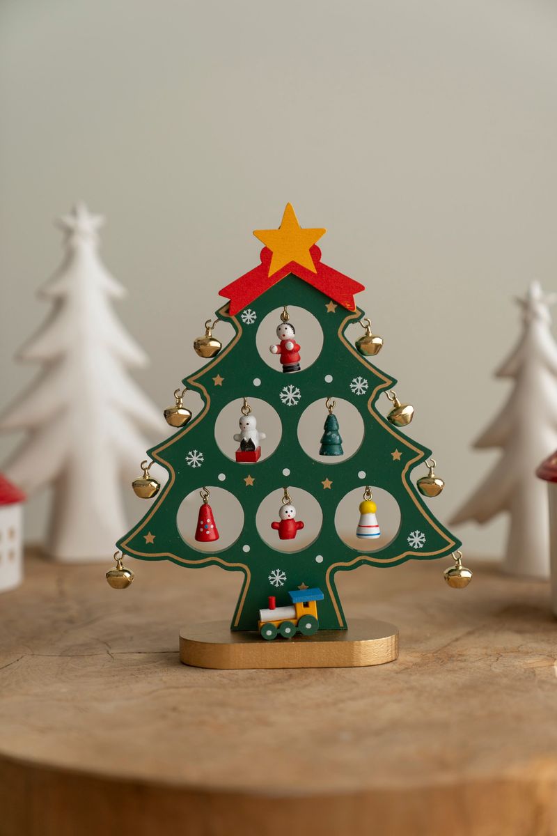 Juletre m/dekorasjon 21cm Grønn