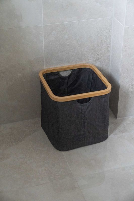 Kurv m/bambus 30x30cm