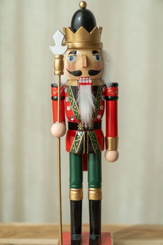 Nøtteknekker Rød/Grønn/Svart 38cm - Versjon 3