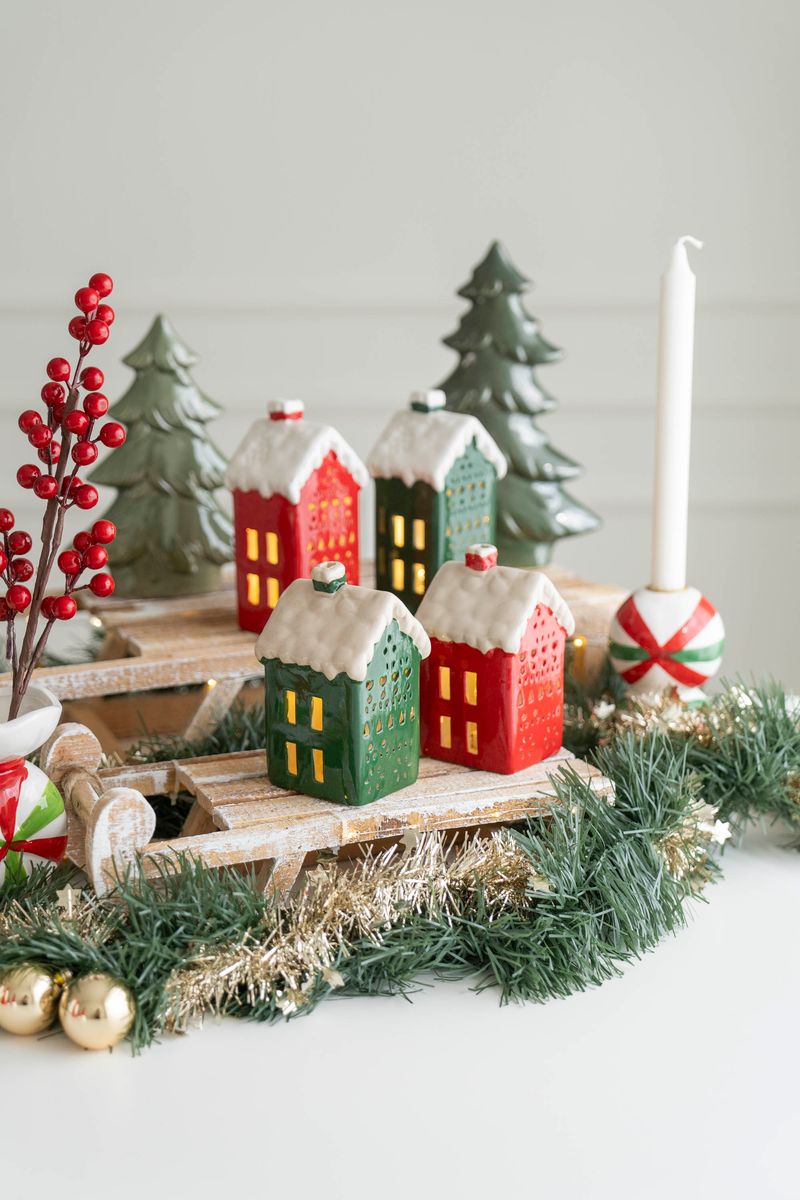 LED Hus/m snø 15cm - Rød - Designhandel.no