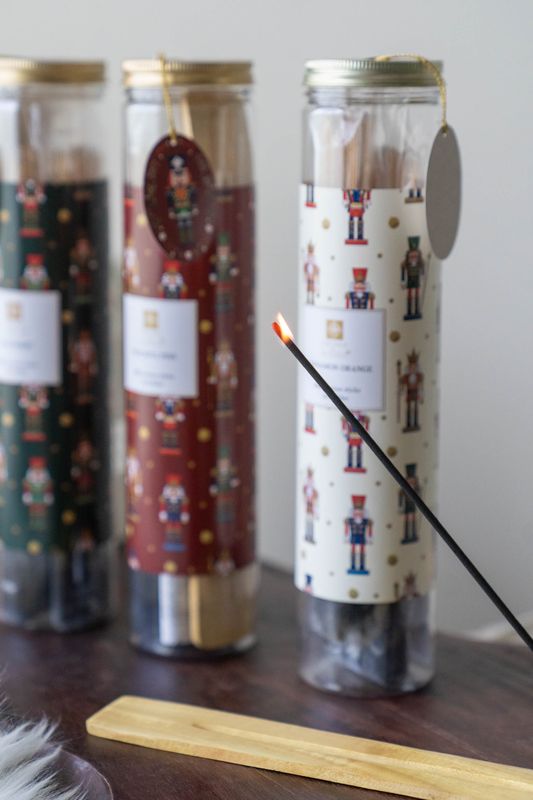 Røkelsessett med holder Peaceful Pine