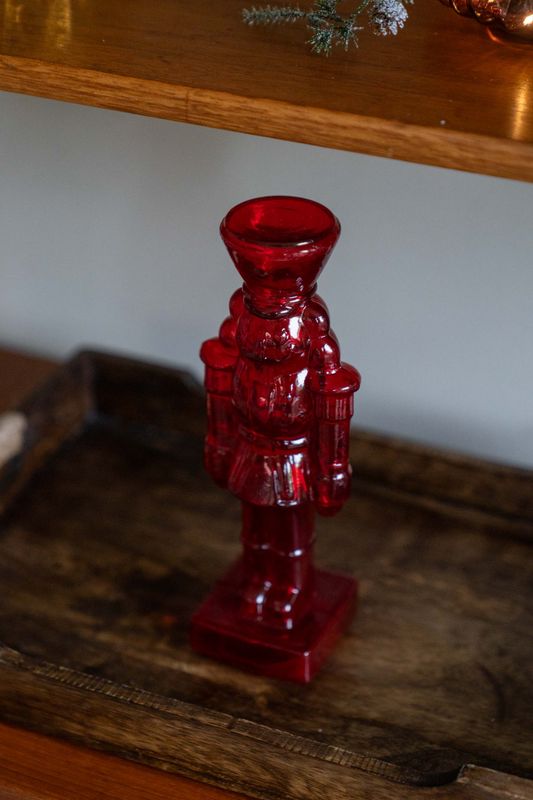 Nøtteknekker 22cm Glass - Rød