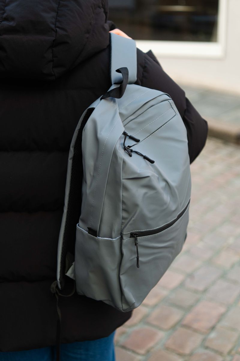 Ryggsekk 30x13x43cm - Grå