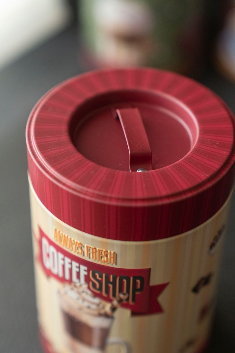 Retro Oppbevaringsboks – Ø10×H16 cm – Coffe Shop