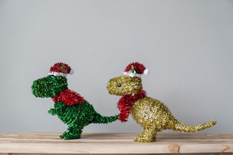 Tinsel Dinosaur Grønn